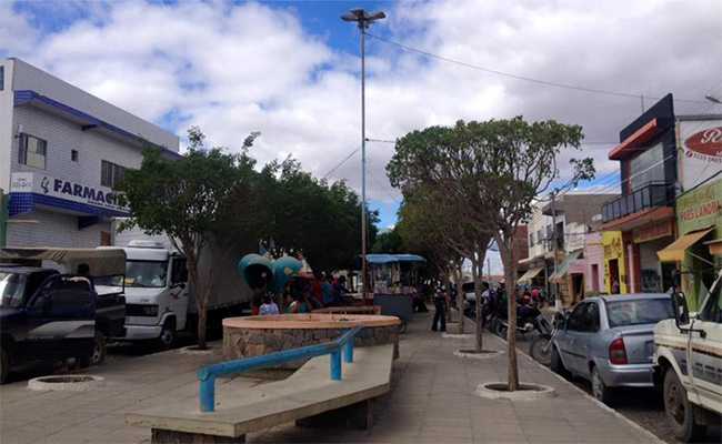 A feira em Campo Alegre de Lourdes