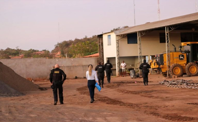 MP deflagra operação e cumpre dois mandados de busca e apreensão em Campo Alegre de Lourdes