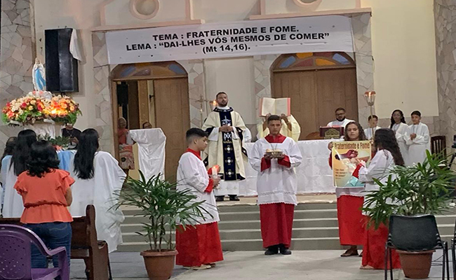 Primeira noite do decenário da padroeira de Campo Alegre de Lourdes